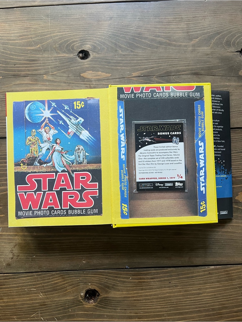 Topps Star Wars Trading Card Book Series Vol 1 (PERFECT CONDITION) - Picture 6 of 6